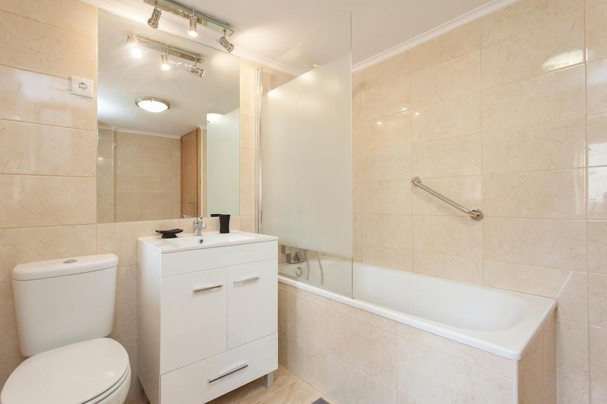 Principe Real 2 Bedrooms 2 Bathrooms, Air-con, Wi-fi, 2nd Floor * Lissabon