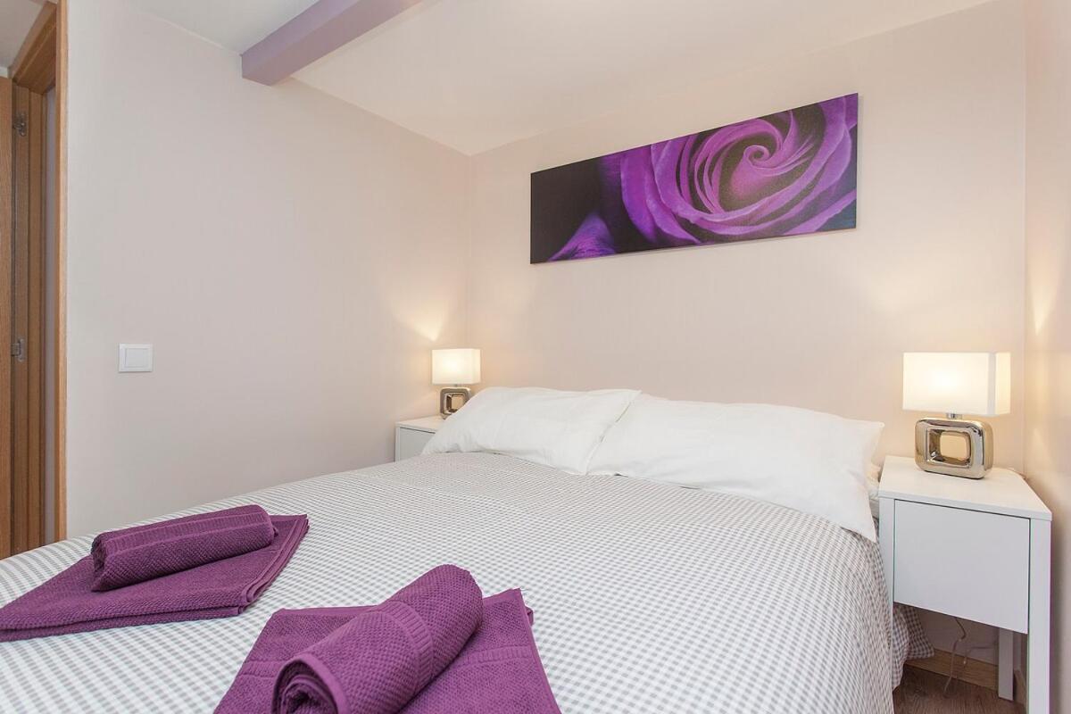 Principe Real 2 Bedrooms 2 Bathrooms, Air-con, Wi-fi, 2nd Floor Apartment Lissabon
